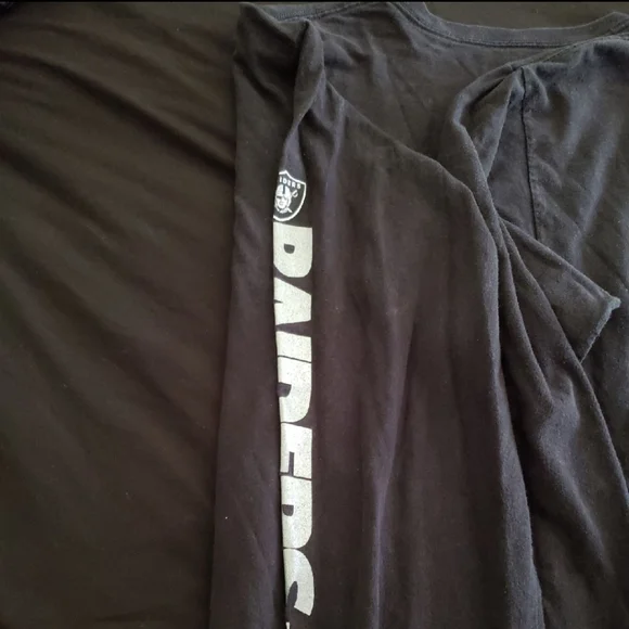 Raiders Longsleeve Tee - Picture 5 of 5